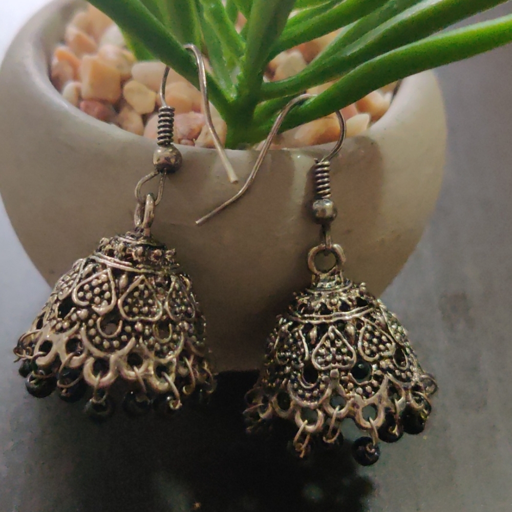 Oxidized jewelry